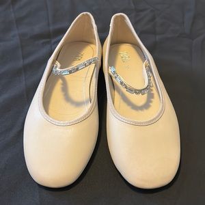 ZARA Cream leather ballerina flats with rhinestone detail. Side 12 1/2 US